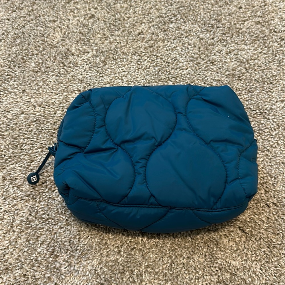 Vera Bradley pouch